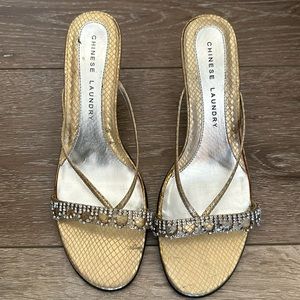 Chinese Laundry Gold sandal Size 9